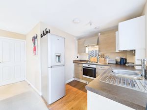 Photo 9- click for photo gallery